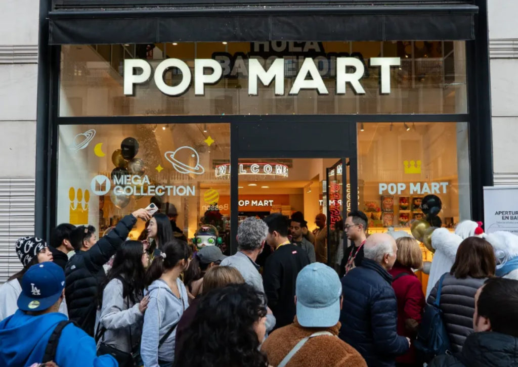 泡泡玛特空降巴塞罗那，热潮爆棚！
