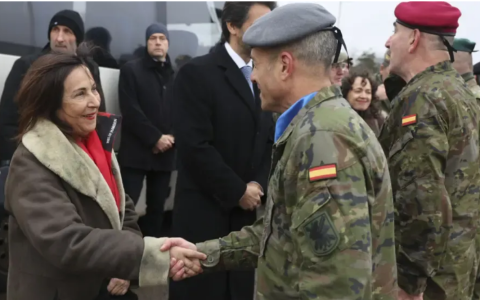 西班牙让军人驱逐OKUPAS，你怎么看？！