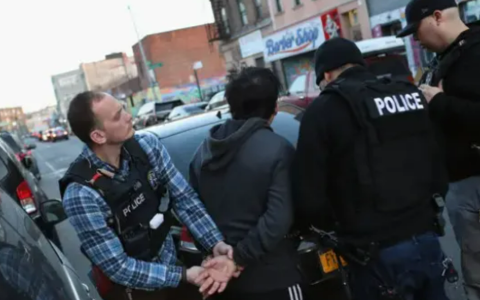 纽约无证客被拘41天 可获至少$2.5万美元赔偿！20000名移民将获赔！