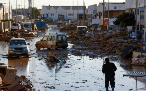 瓦伦西亚受灾地区特殊居留申请指南：条件、材料及常见问题