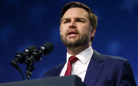 绿卡持有者无权无限期留美？特朗普政府为废除“出生公民权”向最高法院求援