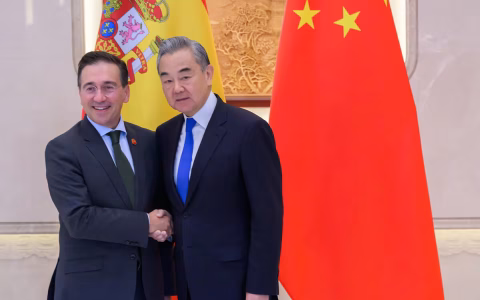 中美贸易战升级背景下，西班牙外长访华强调全球外交视野，中欧关系再升温