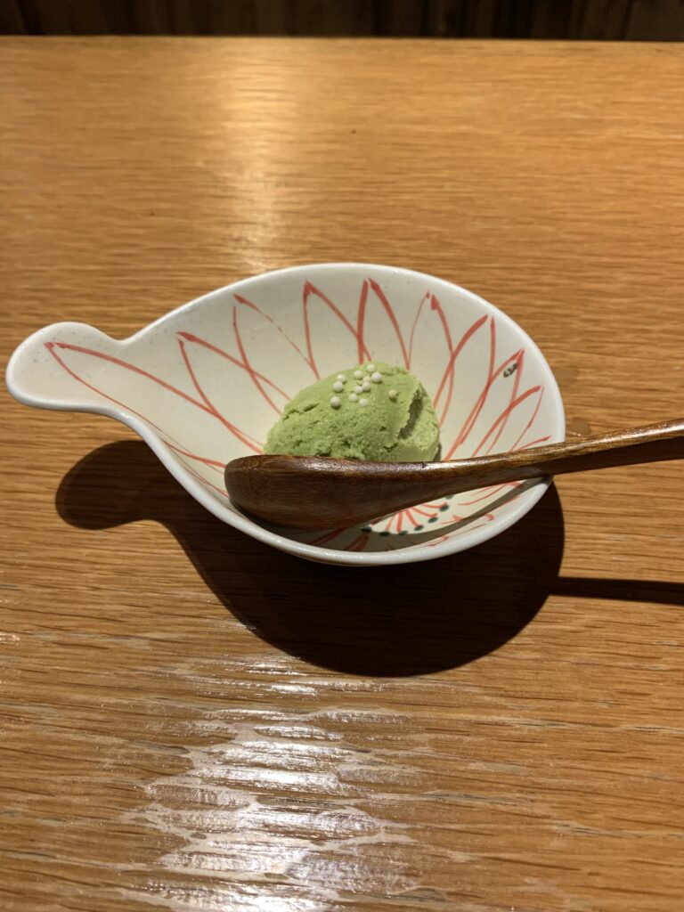 <p><strong>巴黎Oberkampf区新晋日式午市盛宴：25欧享受大阪风味炸串与精致和食体验</strong></p>