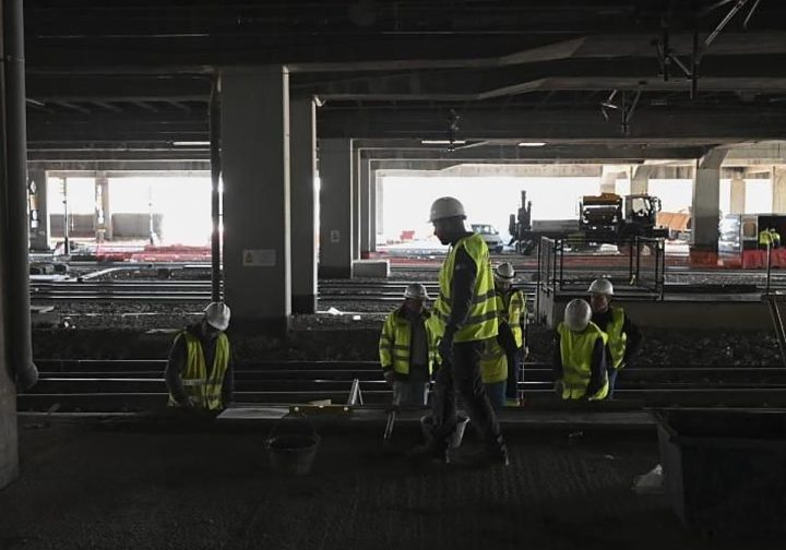 obreros-madrid-RGQPmTzEdE35HvKuiucMvzH-1200x840@diario_abc-1