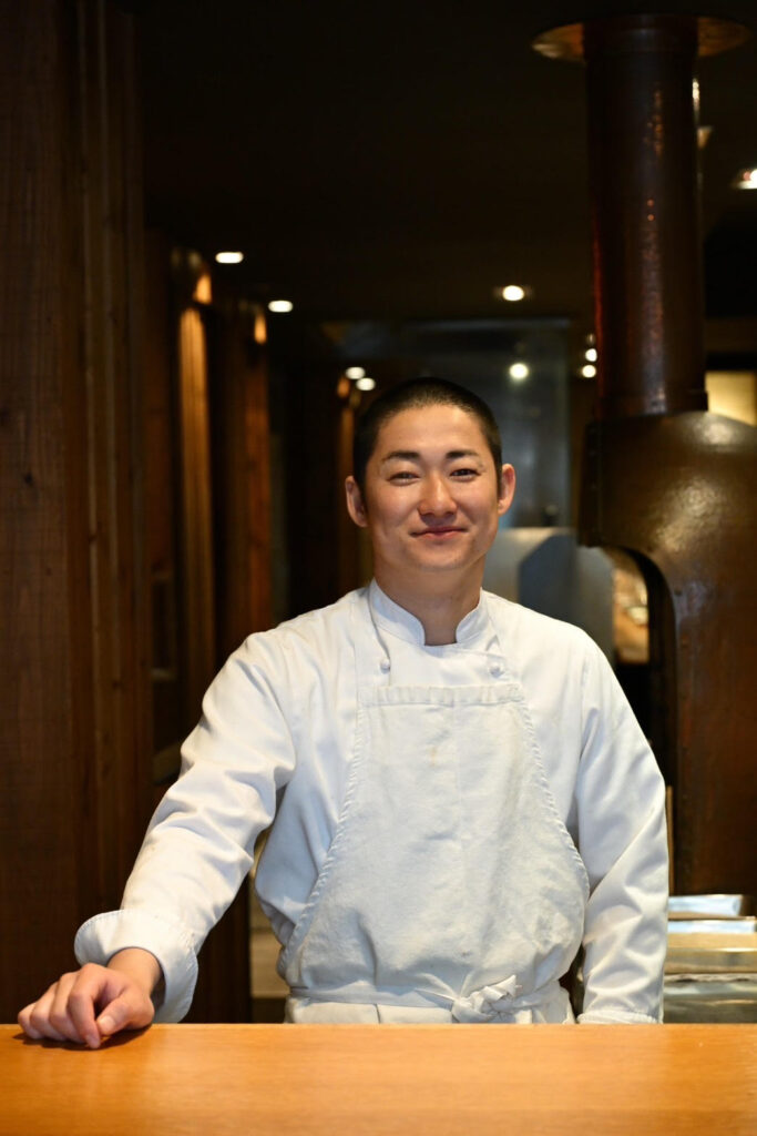 <p><strong>巴黎Oberkampf区新晋日式午市盛宴：25欧享受大阪风味炸串与精致和食体验</strong></p>