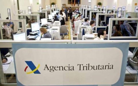 Verifactu暂停服务重启西班牙监管可靠性辩论