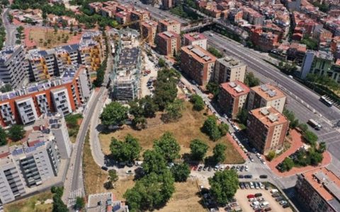 巴塞罗那两大街区迎来城市更新：绿色转型与社区和谐并进，投入近1400万欧元打造宜居新风貌